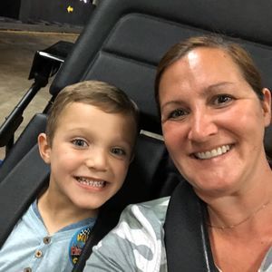 Meet your Posher, Selena